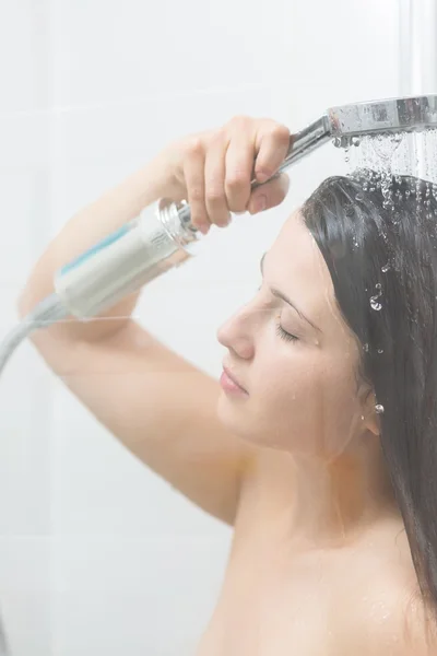 Ducha después de un largo día ajetreado — Foto de Stock