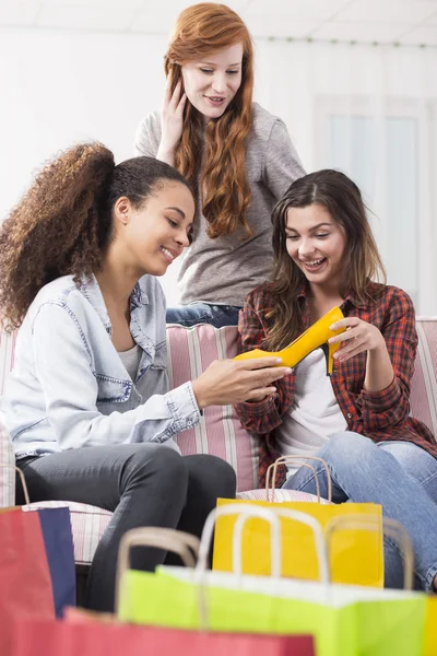 Le vendite li rendono felici — Foto Stock