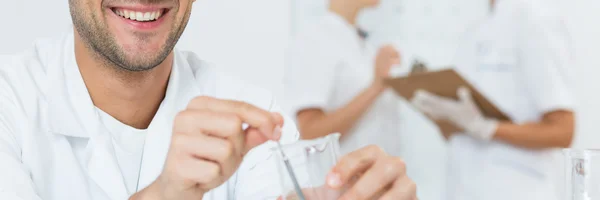 Clases de química en la universidad — Foto de Stock