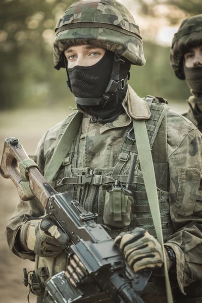 Jong en klaar voor alles — Stockfoto