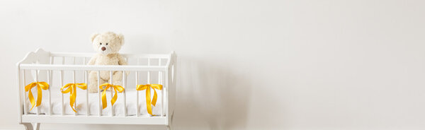 Милая маленькая кровать для маленького человека
