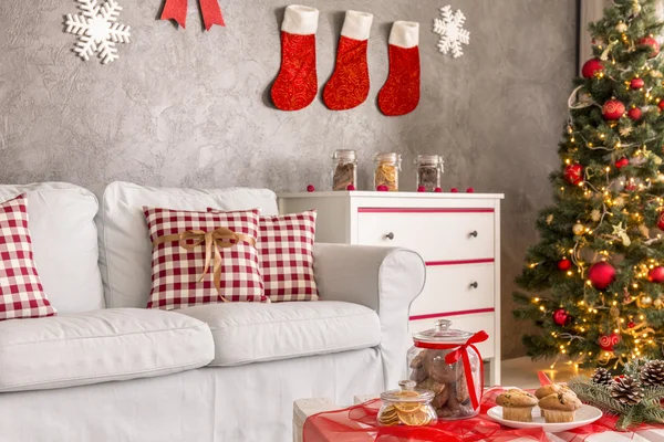 Traditional Christmas decorations — Stock Photo, Image