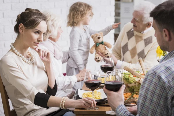 Skott av en familjemiddag — Stockfoto