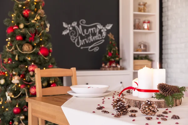 Noel yemek masası dekorasyonu — Stok fotoğraf