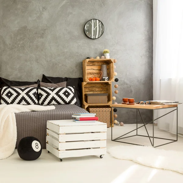 Interior con muebles DIY — Foto de Stock