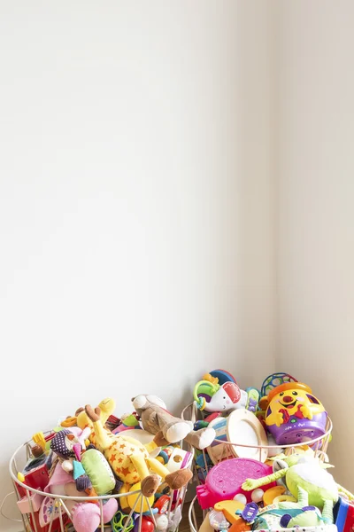 Mjuka leksaker för små barn — Stockfoto