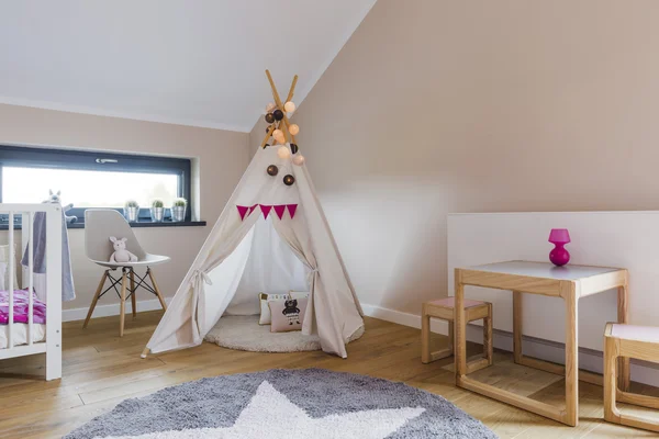 Indiska tält i barnets rum — Stockfoto