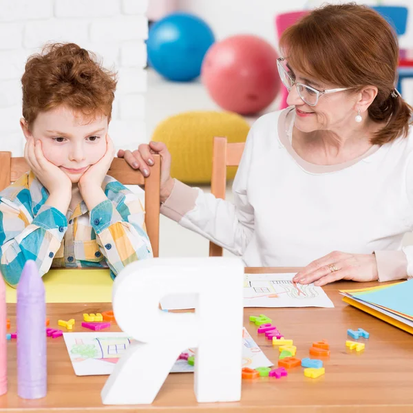 Jongen met probleem op school — Stockfoto