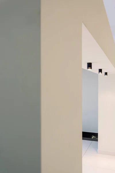 Minimalist modern white open entry — Stock Photo, Image