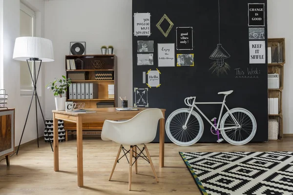 Moderno apartamento con diseño hipster — Foto de Stock