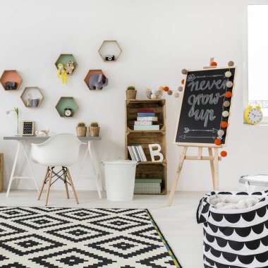 Çocuklar için modern oda