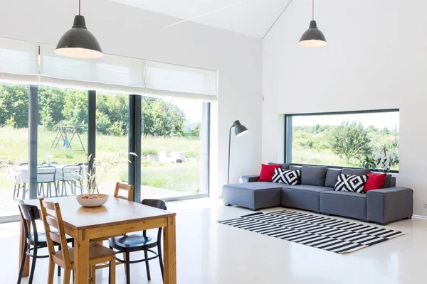 Sala de estar estilo escandinavo — Foto de Stock