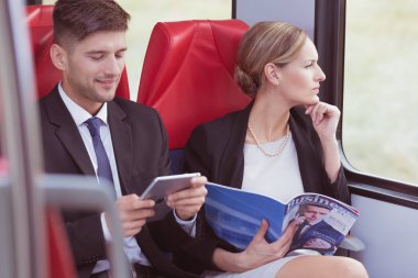 Tablet treniyle işadamı