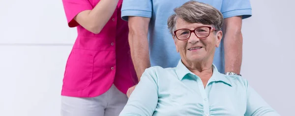 Elder woman with glasses — Stock Photo, Image