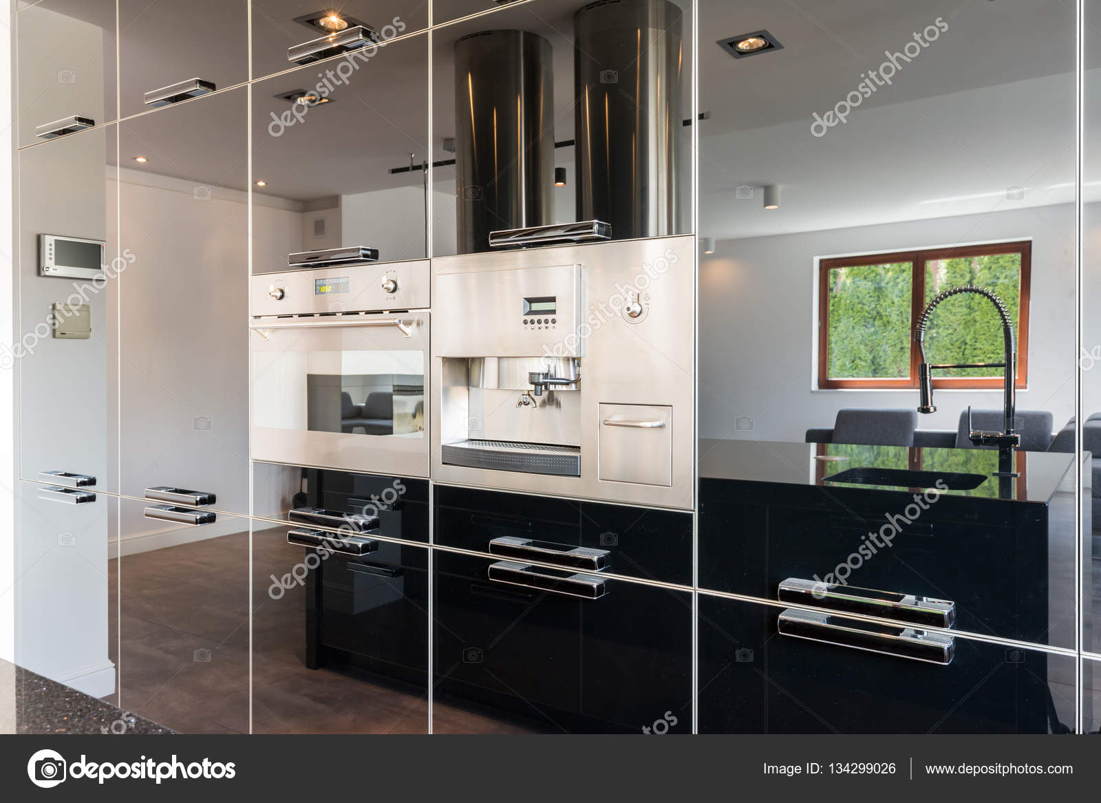 BeépÃtett konyha berendezések — stock fotó © photographee.eu ... Beépitett konyha
