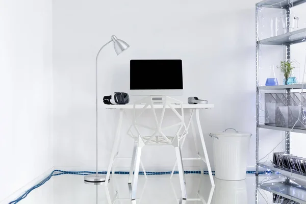 Trendy putih home office area — Stok Foto