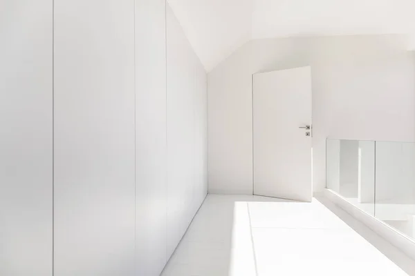 Interior branco casa — Fotografia de Stock