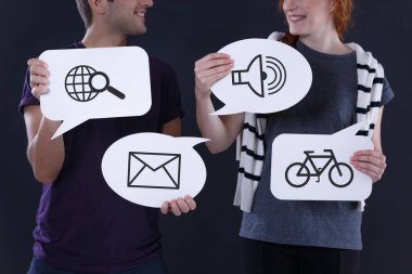 Konuşma balonları ile ortak simgeleri