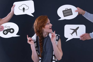 Konuşma balonları ile popüler simgeler