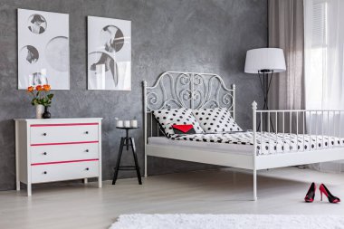 Modern dekorasyonu yatak odası