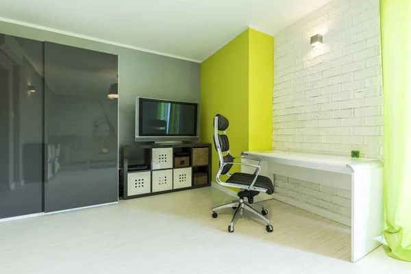 Futuristic neon room with desk — Stock Photo, Image