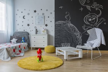 Çocuk astronot odası iç