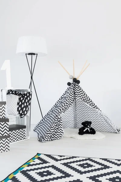 Bright interior with teepee — Stock Photo, Image