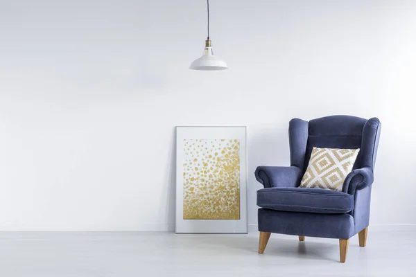 Lichte interieur met moderne poster — Stockfoto