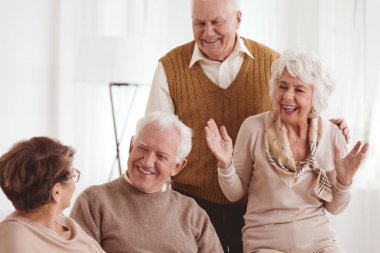 Eski arkadaşlar reunion