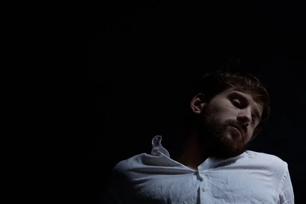 Unconscious man addicted to alcohol — Stock Photo, Image