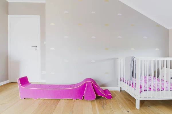 Çocuk odası tavan arasında — Stok fotoğraf