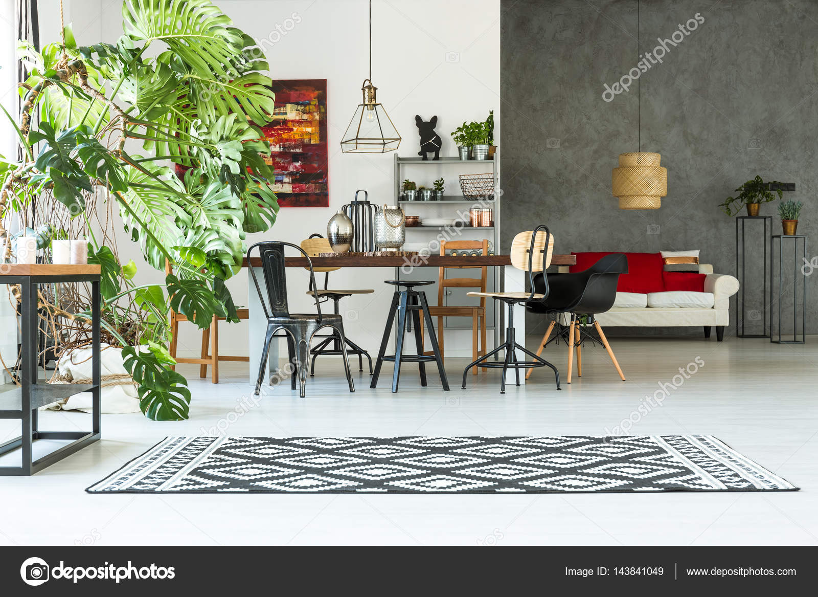 Loft-Interieur mit gemeinsamen Tisch — Stockfoto © photographee.eu ... Loft-Interieur mit gemeinsamen Tisch — Stockfoto © photographee.eu ...