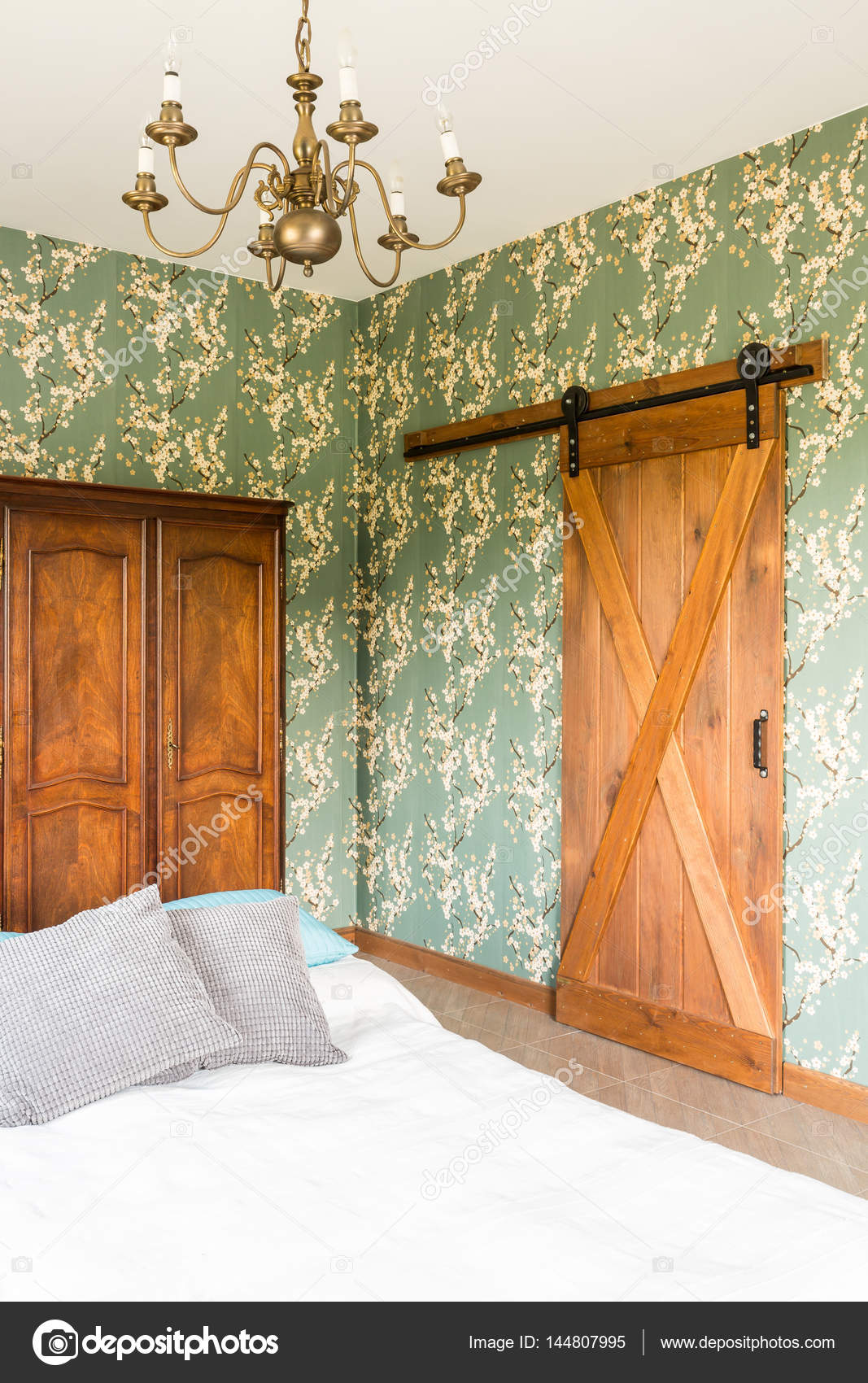 Wooden Wallpaper Bedroom Ideas Bedroom With Patterned