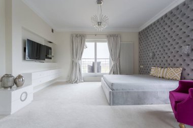 Beyaz modern yatak odası