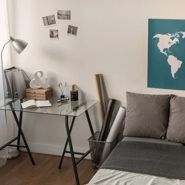 Mapa del mundo en la pared — Foto de Stock