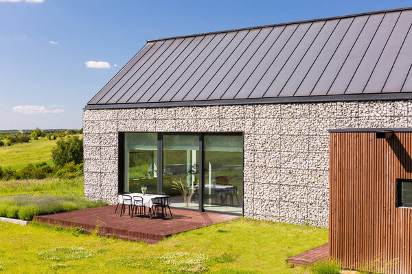 Scandynavian eco-friendly stonehouse