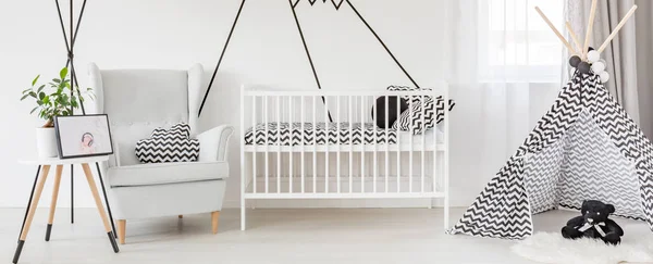 Elegante baby room progettata — Foto Stock