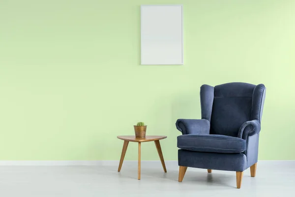 Απλό πράσινο δωμάτιο — Φωτογραφία Αρχείου