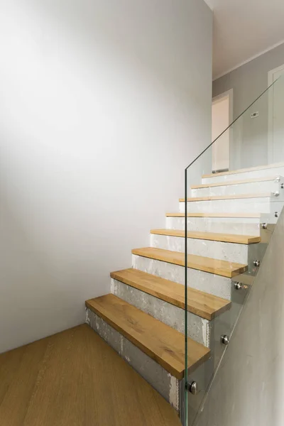 Concrete stairs in minimalist interior — Stock Photo, Image