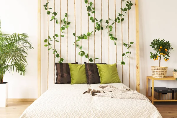 Yatak DIY ip duvar ile