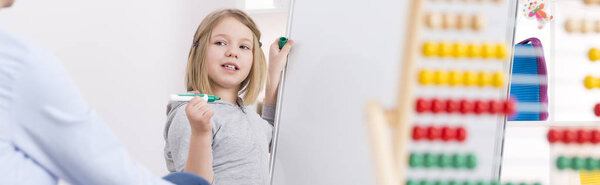 Написание на доске
