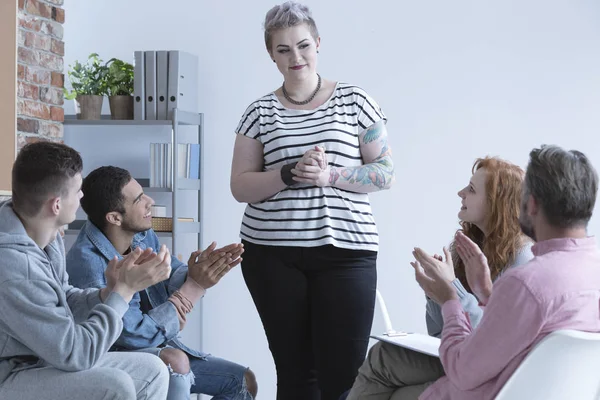 Girl and support group — Stock Photo, Image