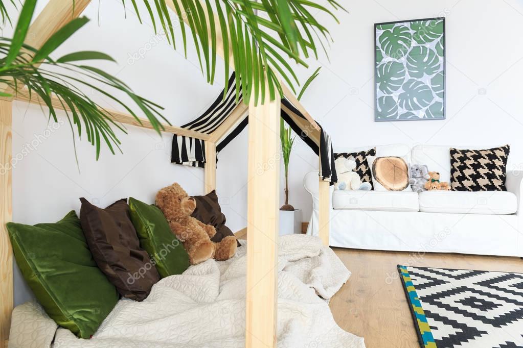 Botanical and calm kids interior 