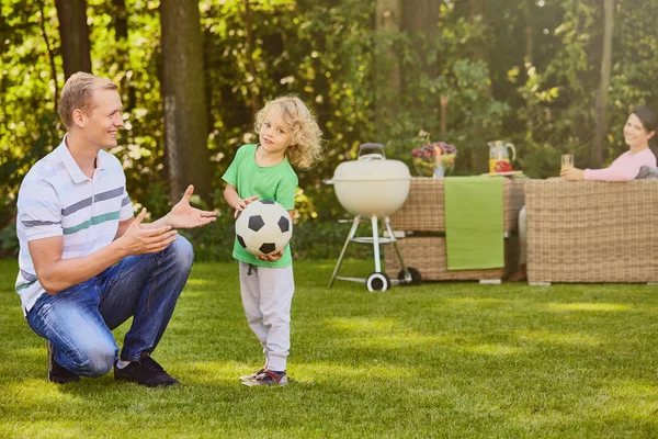 Boy having fun with father — Stock Photo, Image