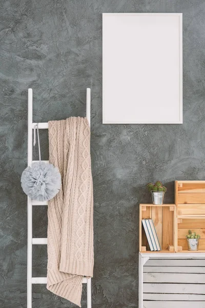 Witte ladder op een kamer — Stockfoto