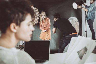 Sahne arkasında photoshoot
