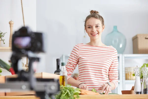 Food blogger cooking