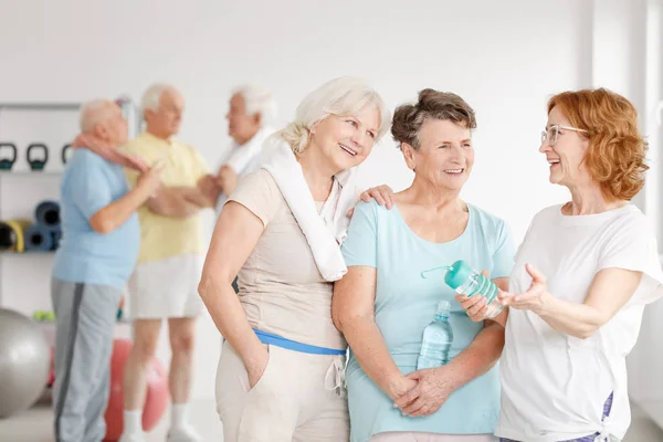 Ha kul i gymmet — Stockfoto