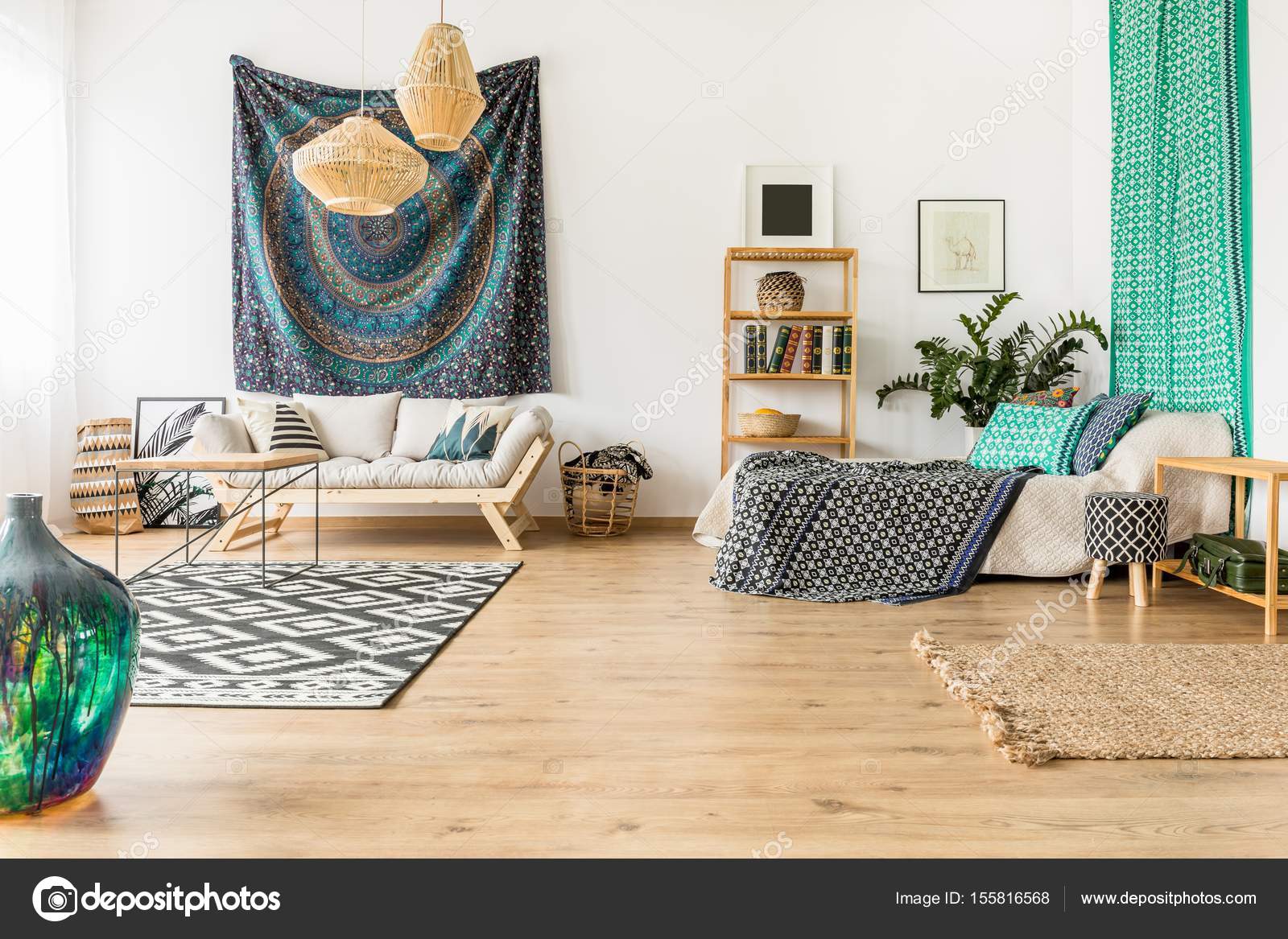 https://st3.depositphotos.com/2249091/15581/i/1600/depositphotos_155816568-stock-photo-oriental-studio-interior.jpg