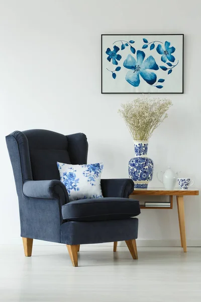 Armchair and coffee table — Stock Photo, Image